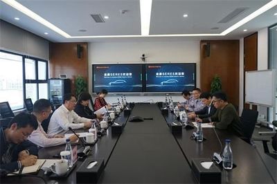 重慶市委主委沈金強(qiáng)調(diào)研先進(jìn)制造業(yè)與現(xiàn)代服務(wù)業(yè)融合發(fā)展 技術(shù)服務(wù)成關(guān)鍵紐帶